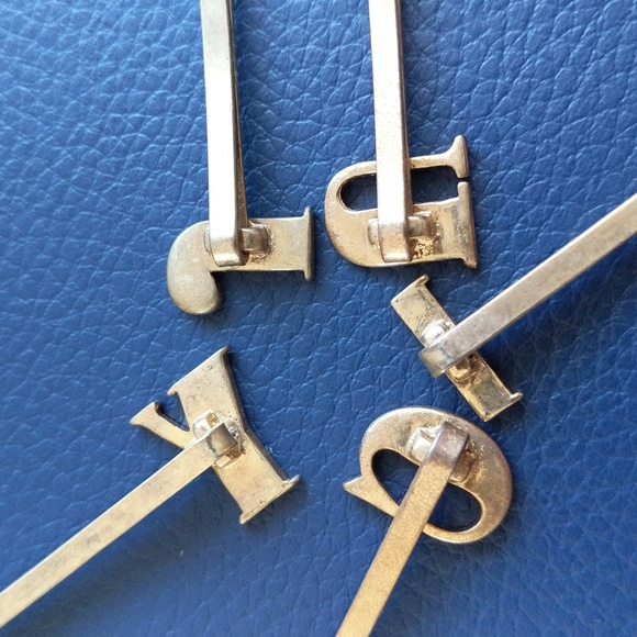 Juicy Couture Hair Pins / Hair Accessories - Picture 5 of 7